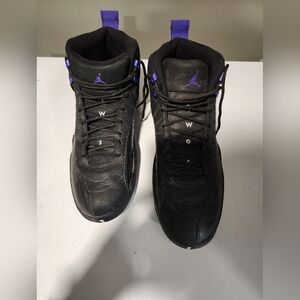 Men's Black and Purple Athletic Shoes